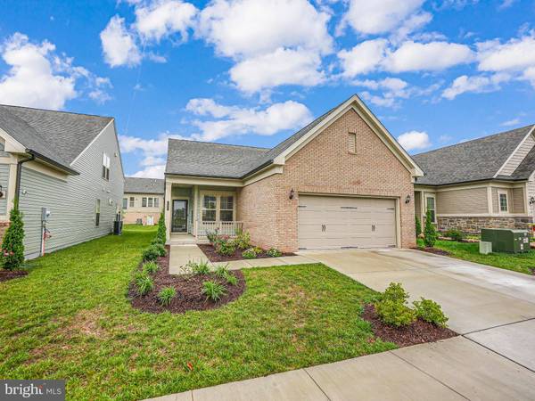 21899 HAWKSBILL HIGH CIR, Sterling, VA 20164
