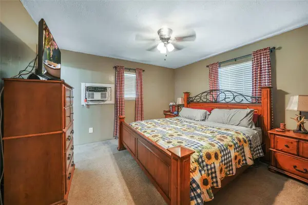 3067 NE EDWARDS DR, Arcadia, FL 34266