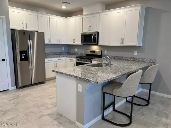 11596 Alpine Cove Avenue, Las Vegas, NV 89138