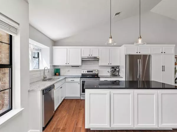 3406 Fairview Drive, Corinth, TX 76210