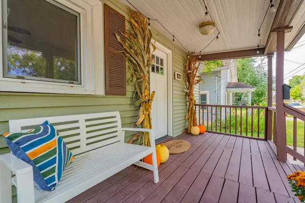 121 N Fair Oaks Avenue, Madison, WI 53714