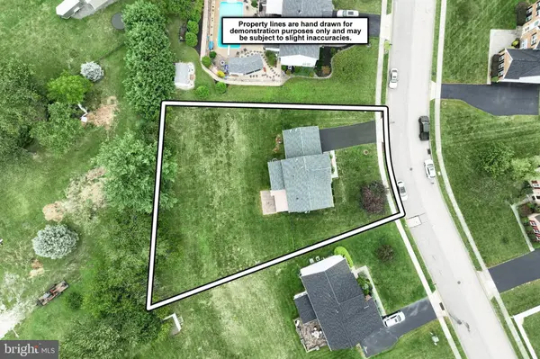 444 EL VISTA DR, Hanover, PA 17331