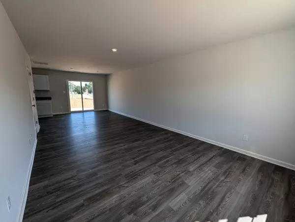 144 Red Hawk Drive, Vine Grove, KY 40175