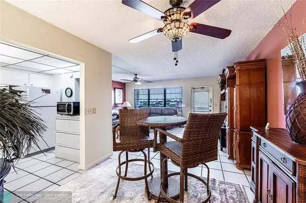 437 Southampton B  #437, West Palm Beach, FL 33417