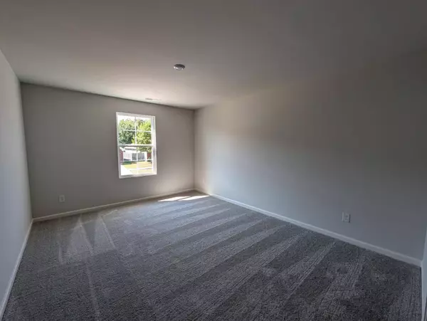 144 Red Hawk Drive, Vine Grove, KY 40175