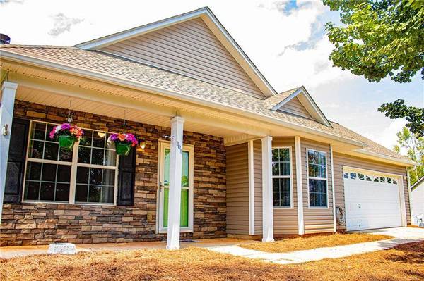 301 Nicholas CT, Griffin, GA 30223