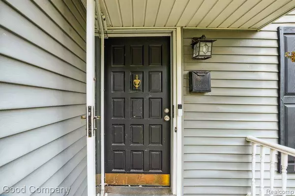 23110 NORWOOD Street, Oak Park, MI 48237