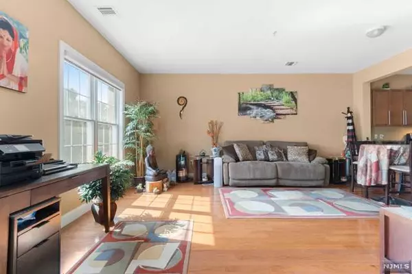 1110 Windsor Park CT, Englewood, NJ 07631