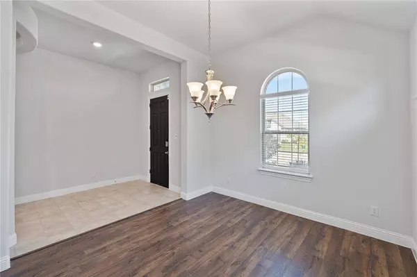 1109 Embers Lane, Denton, TX 76201