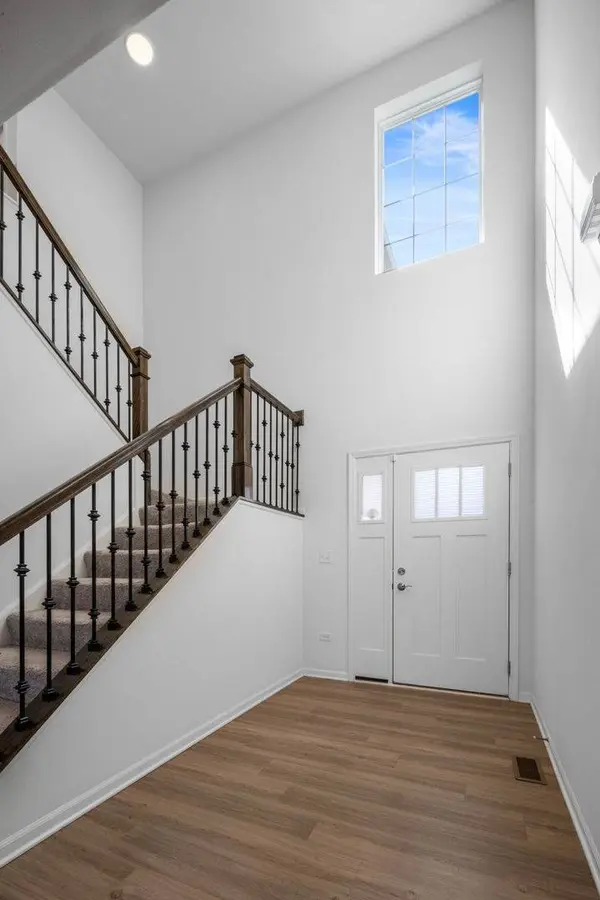 15022 W Quincy Circle, Manhattan, IL 60442