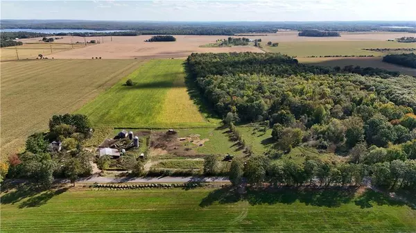 16423 W Metcalf Road, Stone Lake, WI 54876