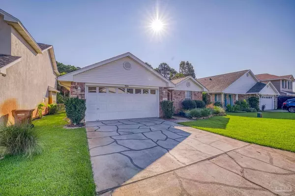 9616 Leeward Way, Navarre, FL 32566