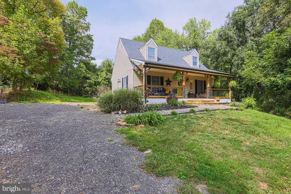 302 FOREST VIEW DR, Delta, PA 17314