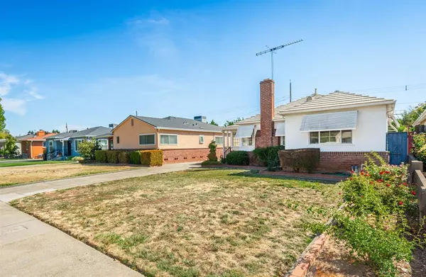 1077 58th ST, Sacramento, CA 95819