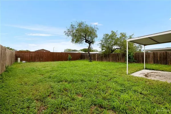 513 Eastwood LN, Edinburg, TX 78542