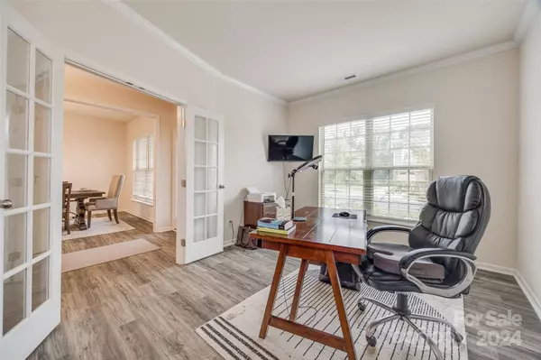 11157 Limehurst PL, Charlotte, NC 28278