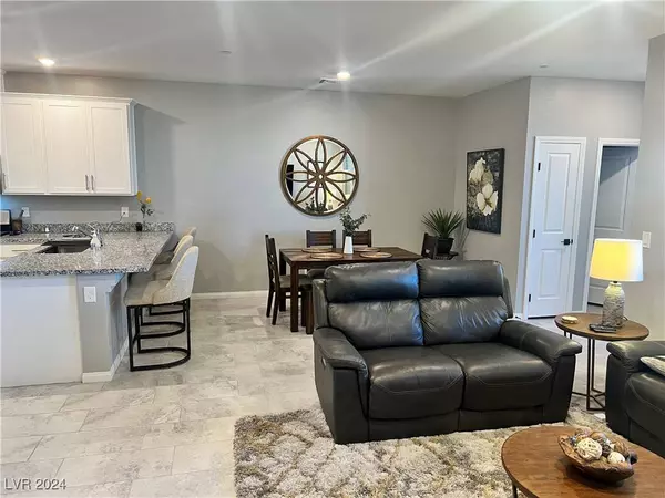 11596 Alpine Cove Avenue, Las Vegas, NV 89138