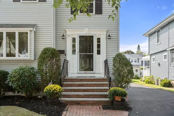 11 Williams St, Quincy, MA 02171