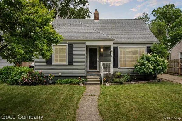 23110 NORWOOD Street, Oak Park, MI 48237