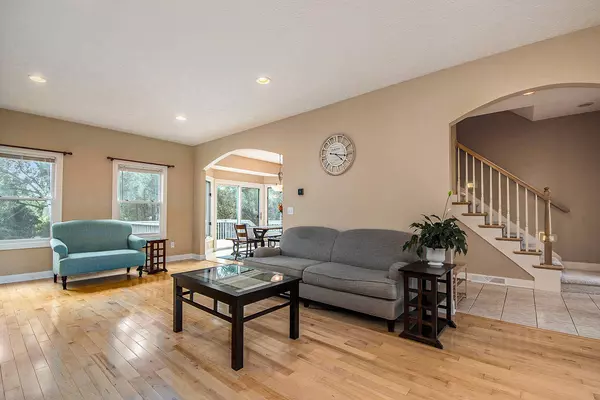 904 Wallin Drive, Jenison, MI 49428