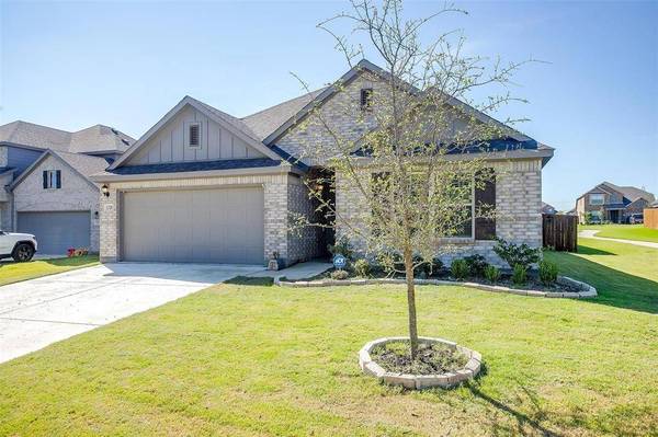 1328 Alderwood Lane, Crowley, TX 76036