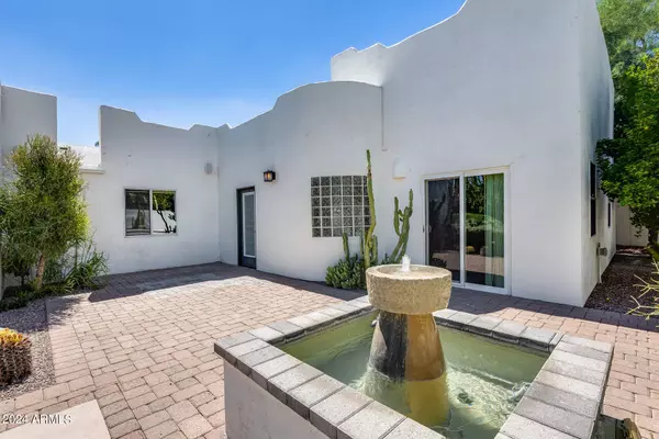 7042 E ORANGE BLOSSOM Lane, Paradise Valley, AZ 85253