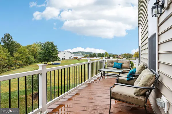 23 LILA LN, Downingtown, PA 19335