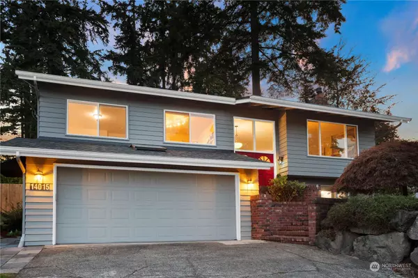 14015 NE 72nd PL, Redmond, WA 98052