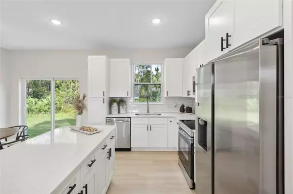 1620 9TH AVE, Deland, FL 32724