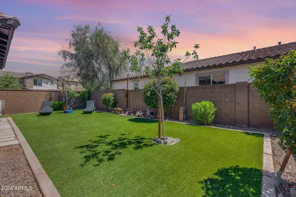 4707 S AVITUS Lane, Mesa, AZ 85212