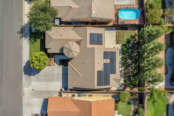 5911 W Donner Avenue, Fresno, CA 93722