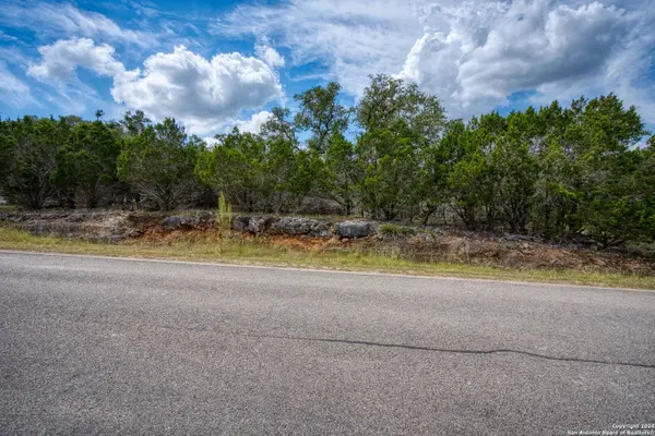 27543 SUNSET LOOP, San Antonio, TX 78266-2971