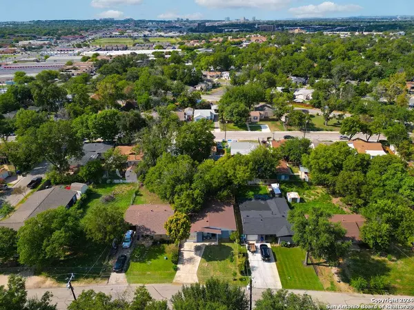 2223 RAMONA ST, San Antonio, TX 78201-3429