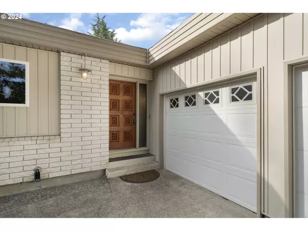 2480 NE 23RD ST, Gresham, OR 97030