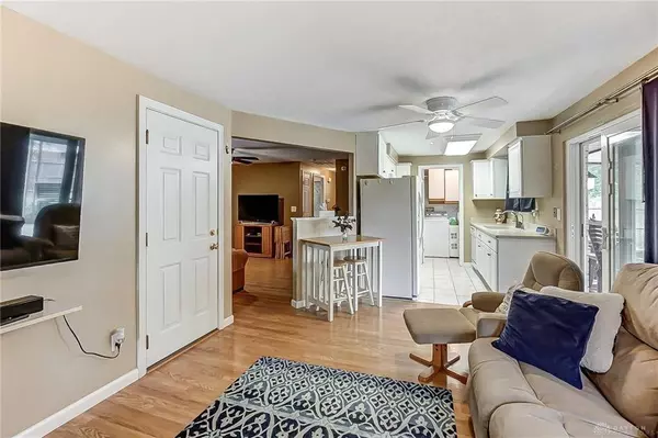 7136 Mercedes Road, Dayton, OH 45424