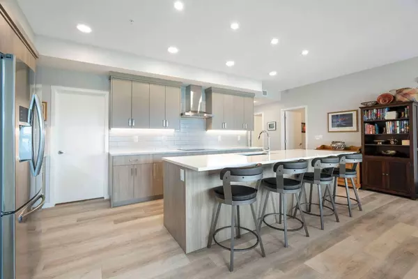 360 Harvest Hills WAY NE ##313, Calgary, AB T3K 2S1