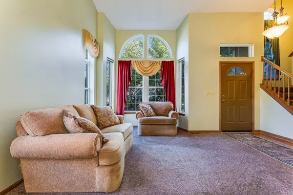 1430 Lundberg AVE, Batavia, IL 60510