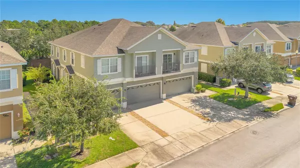 2041 ESTANCIA CIR #2041, Kissimmee, FL 34741