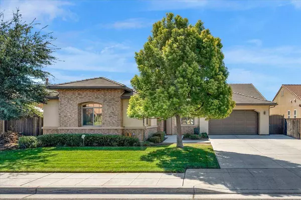 5911 W Donner Avenue, Fresno, CA 93722