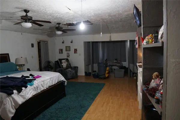 324 N FAIRVIEW AVE, Deland, FL 32724