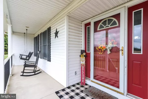 173 SASSAFRAS LN, Palmerton, PA 18071