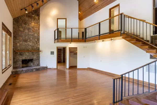 8121 Mahan Gap RD, Ooltewah, TN 37363