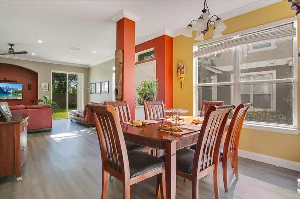 2041 ESTANCIA CIR #2041, Kissimmee, FL 34741