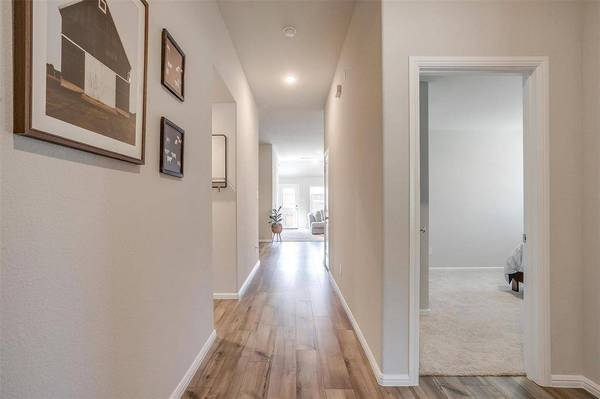 1328 Alderwood Lane, Crowley, TX 76036