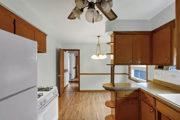 3734 W 113th ST, Chicago, IL 60655