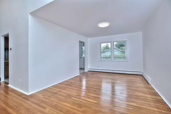 6 Leatherwood Road, Norwalk, CT 06851