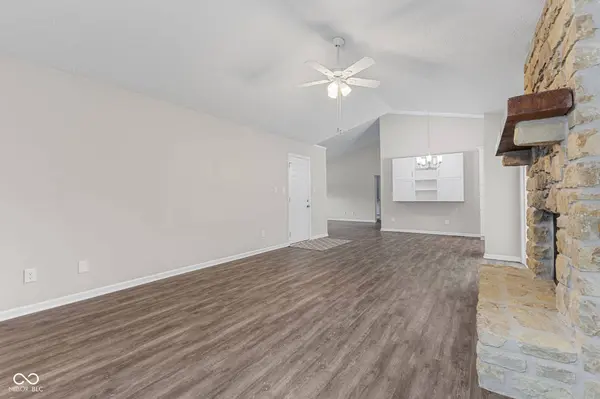 10916 Geist Woods North DR, Indianapolis, IN 46256