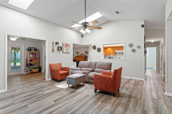 3300 MORVEN DR, Spring Hill, FL 34609