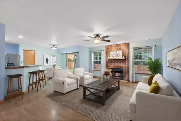 3321 Basswood LN, Dekalb, IL 60115