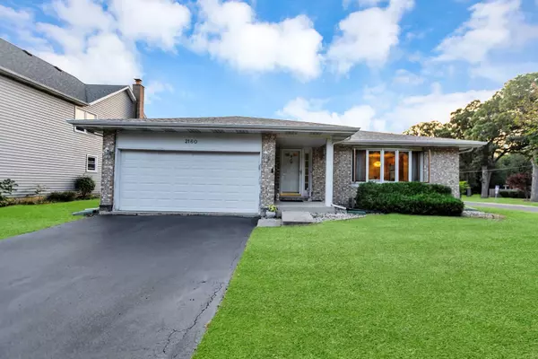 2160 Mulberry DR, West Chicago, IL 60185